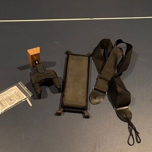 Black Guitar Strap with Holder by